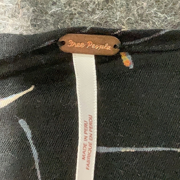 Free People Floral Open Back Long Sleeve Top – Size L – EUC - Picture 8 of 9